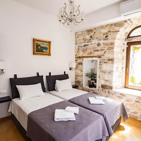 Mansion 1887 Hébergement de vacances Thasos